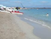 رفع الرايات الخضراء على جميع شواطئ الإسكندرية ونسبة الإشغال 25%