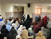 أئمة وواعظات الأوقاف مع الحجاج يشرحون المناسك ويجيبون على استفسارات الحجيج