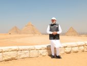 رئيس الوزراء الهندى ناريندرا مودى يحتفى بزيارته للأهرامات .. صور