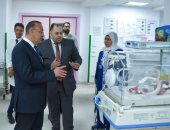 محافظ الإسكندرية يتفقد مستشفى العجمى التخصصى ويطمئن على مستوى الخدمة الطبية