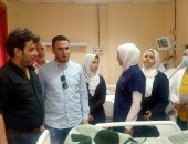 مدير فرع بنى سويف يفاجئ مستشفى التأمين الصحى بزيارة ويهنىء المرضى بالعيد 