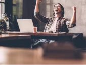 4 أبراج تحب العمل معها لأنها مصدر الطاقة الإيجابية.. منها برج السرطان