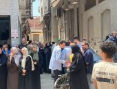 سعادة وارتياح وسط طلاب الثانوية بالدقهلية بعد امتحانى الفيزياء والتاريخ.. فيديو