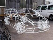 شركة يابانية تصنع هيكلا سلكيا مفصلا لسيارة.. وجدل حول حقيقة المجسم