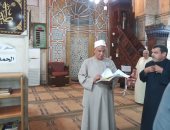 وكيل وزارة الأوقاف بالإسكندرية يتفقد مساجد الجمرك ووسط وشرق