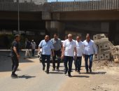محافظ الجيزة يعاين مواقع إنشاء الدورانات أعلى القطاعات الجاري تغطيتها بترعة المريوطية