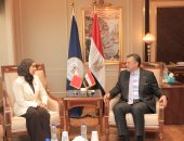 وزير السياحة يلتقى سفيرة البحرين بالقاهرة لبحث تعزيز التعاون بين البلدين