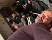 صدقى صخر ينشر كواليس مشهد الانتحار فى ريفو 2.. ويعلق: صحتنا النفسية أكتر حاجة بتأثر علينا