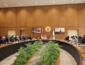 وزير التعليم العالي يجتمع بمستشاريه بالجامعات الخاصة وأفرع الجامعات الأجنبية