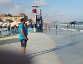 هدوء فى حركة الأمواج واعتدال الطقس بالشواطئ الشرقية بالإسكندرية