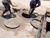 مياه القناة: تركيب أغطية بالوعات مطابقة للصرف الصحى بالسويس والإسماعيلية وبورسعيد