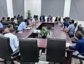 رئيس جهاز العاصمة الإدارية الجديدة يعقد الاجتماع الدورى مع سكان الحى السكنى الثالثR3  