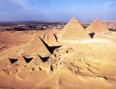 الأهرامات أهم المعالم.. بيت للكل يعرض تقريرا عن عجائب الدنيا السبع