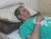 تدهور الحالة الصحية للفنان عمرو محمد على الشهير بـ"شقشق" ونقله للمستشفى.. صور