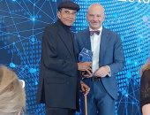 منح الأديب الليبي الكبير إبراهيم الكوني جائزة الزمالة العالمية من روما