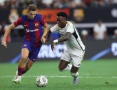 برشلونة يحسم الكلاسيكو ضد ريال مدريد بثلاثية نظيفة.. فيديو