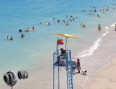 استمرار رفع الراية الحمراء على شواطئ غرب الإسكندرية.. اعرف التفاصيل