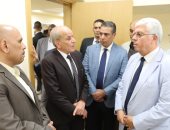 تنسيق الجامعات 2023.. وزير التعليم العالى يتفقد مكتب التنسيق الرئيسى بجامعة عين شمس ويوجه بالاهتمام بالرد على كل أسئلة الطلاب.. السيد عطا: مستعدون لاستقبال جميع الطلبة.. وجامعة القاهرة تؤكد جاهزية معامل التنسيق