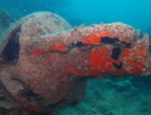 اكتشاف بقايا سفينة غارقة وجرار من الفخار فى منطقة العلمين.. صور