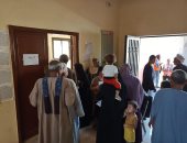 الكشف على 958 حالة بقافلة جنوب الوادى الطبية لقرية البرابرة