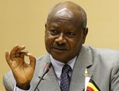رئيس أوغندا يحظر استيراد الملابس المستعملة بسبب ملكيتها لأموات