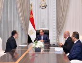 وزير النقل: مصر فى طريقها لعدم استيراد عربات السكة الحديد أو الأتوبيسات