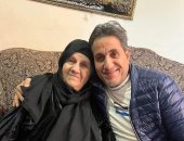 وفاة والدة المطرب الشعبى أحمد شيبة بعد صراع مع المرض 