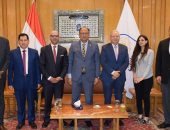 رئيس جامعة حلوان يستقبل الملحق الثقافي للمملكة الأردنية الهاشمية لبحث تعزيز التعاون