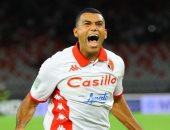 نابولي يضم المغربى وليد شديرة ويعيره إلى فروسينونى لنهاية الموسم