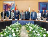 وزير الطيران يشهد توقيع مذكرتى تفاهم لإنشاء مبنى الركاب 4 بمطار القاهرة