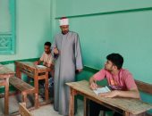 رئيس منطقة كفر الشيخ الأزهرية يتفقد لجان امتحانات الشهادة الثانوية