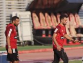 صلاح محسن وكريم نيدفيد يشاركان فى مران الأهلى بعد العودة من الإعارة