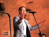 مدحت صالح يغنى "وحياة قلبى وأفراحه" للعندليب فى مهرجان القلعة