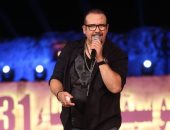 هشام عباس يحيى حفلاً غنائياً في أبو ظبى 4 نوفمبر