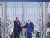 البرهان لـ"القاهرة الإخبارية": أطلعنا القيادة المصرية على تطورات الوضع فى السودان