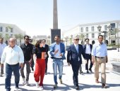 سفير كوريا الجنوبية يشيد بإنجازات الحكومة بمدينة العلمين الجديدة ويصفها بالإعجاز