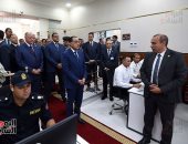 رئيس الوزراء يشهد افتتاح مركز السيطرة للشبكة الوطنية للطوارئ بمحافظة القاهرة