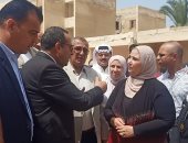وزيرة التضامن تتفقد إعادة رفع كفاءة منازل العائدين بالشيخ زويد.. صور