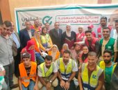 وزيرة التضامن الاجتماعى تتفقد قافلة الهلال الأحمر الطبية فى الشيخ زويد بسيناء