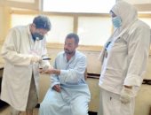 خدمات طبية مجانية لـ1652 حالة خلال قافلة بقرية سيوة فى مركز بني مزار بالمنيا