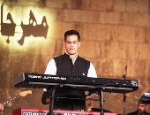 هشام خرما يبدأ حفله الموسيقى بـ"بدر" فى مهرجان القلعة.. صور
