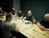 باختصار.. أهم الأخبار العربية والعالمية حتى منتصف الليل.. روسيا تمدد خفض صادرات النفط حتى نهاية العام.. الكرملين: لا اتفاق حول صفقة الحبوب حتى الآن.. إصابة شاب فلسطيني برصاص الاحتلال الإسرائيلي شمال أريحا