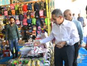 محافظ الغربية يتفقد تجهيزات معارض أهلا مدارس بمركزى طنطا وقطور