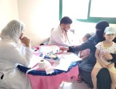 تقديم الخدمات الطبية لـ980 مواطنا بقافلة طبية مجانية بقرية كوم الحجر بكفر الشيخ