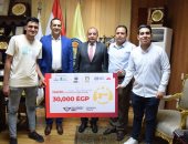 رئيس جامعة بنى سويف يكرم الفائزين بمسابقة رالي مصر لريادة الأعمال