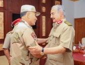 توجيهات رئاسية.. رئيس أركان القوات المسلحة المصرية يصل ليبيا لتنسيق المساعدات