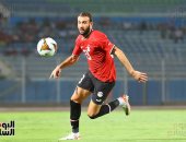 عمر كمال عبد الواحد يسجل هدف منتخب مصر الأول في شباك تونس
