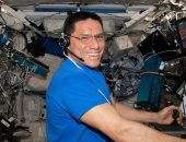 رائد فضاء يسجل رقما قياسيا جديدا لأطول رحلة فضائية أمريكية