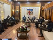 وزير الرى ونظيره الجنوب سودانى يترأسان اجتماع اللجنة الفنية المشتركة بين مصر وجنوب السودان