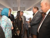 محافظ أسيوط يستقبل رئيس "القومى للمرأة" خلال زيارتها لتفقد عدد من الأنشطة
